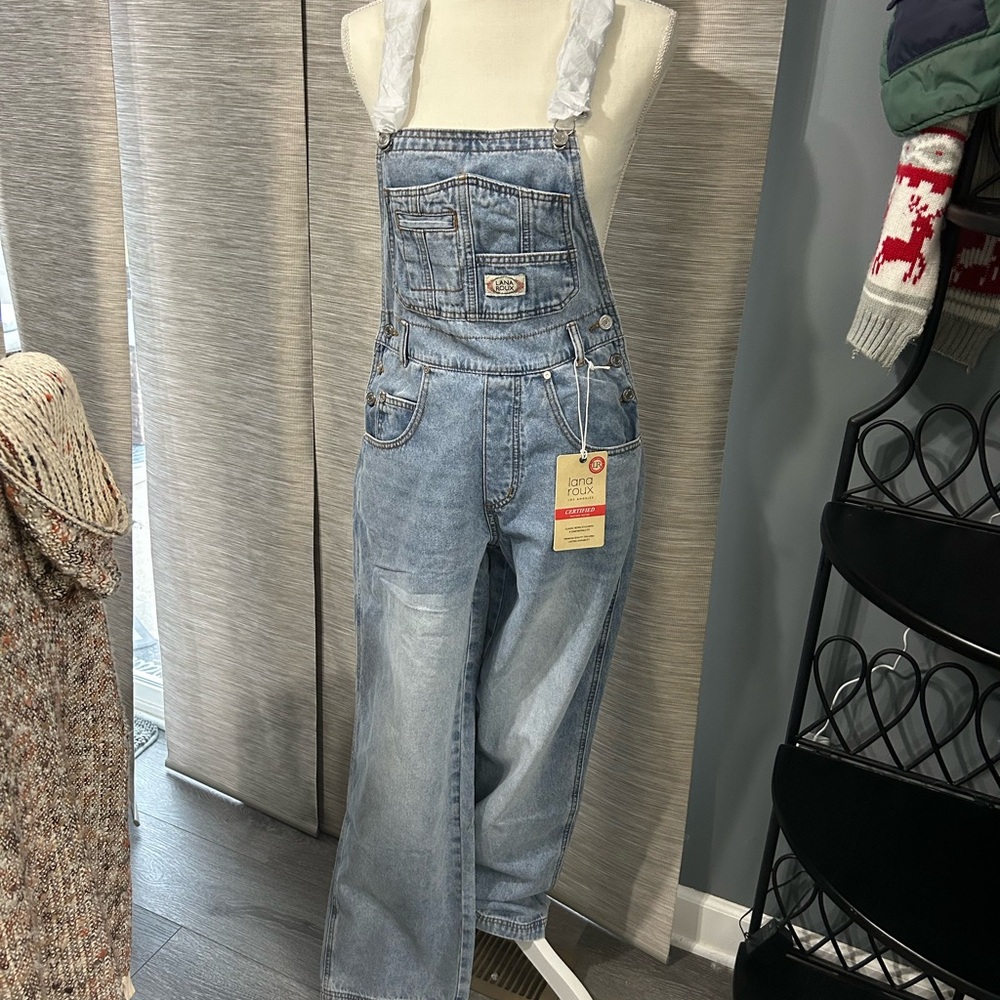 Versatile Blue Denim Overalls with Adjustable Straps